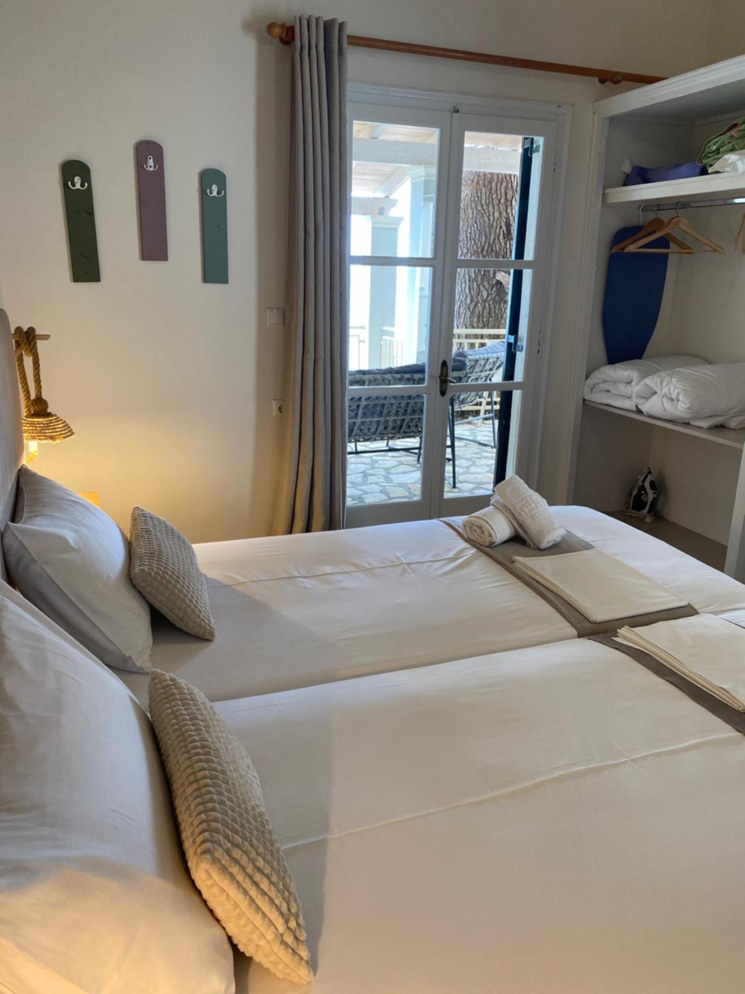 Vicky'S Panoramic View Apartments Pelekas Dış mekan fotoğraf